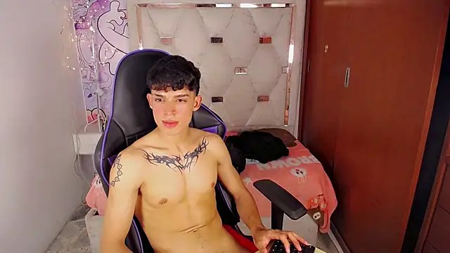 Chat +18 de Liom_Gym ao vivo