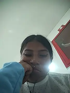 Živý XXX chat SQUIRTKITTY_