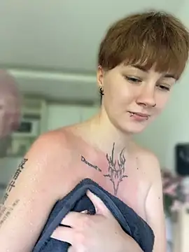 IceMur – Live XXX-chat