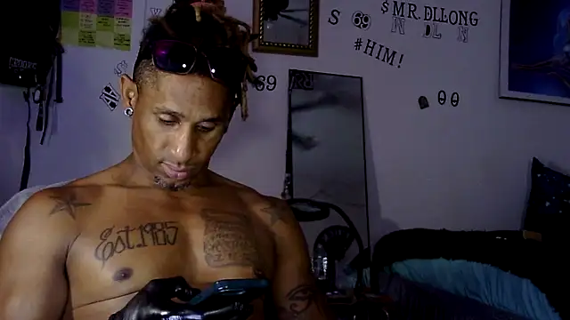 Chat XXX en directo de TheRealMrDLlong