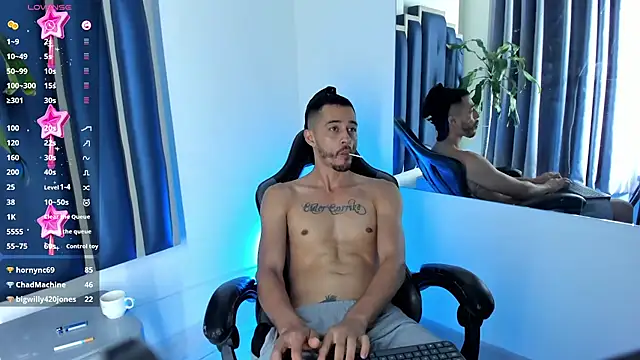 Онлайн чат XXX Damiam_23