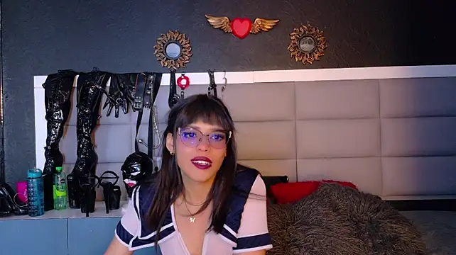 ZoeDrucker's Live XXX Chat