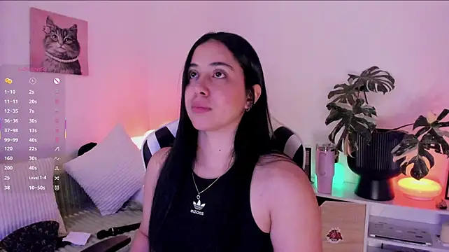 Gigi-bom's Live XXX Chat