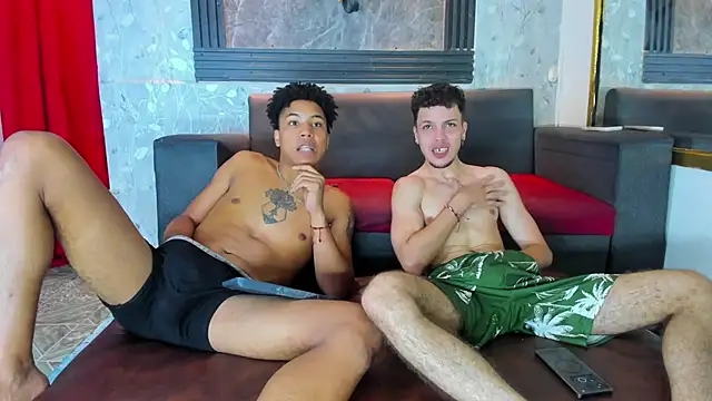 Chat +18 de Duodreamhot ao vivo