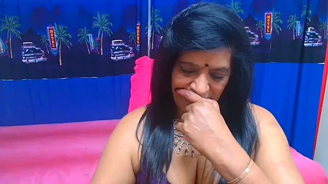 แชท XXX สดของ INDIANFUSION
