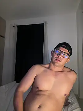 Chat XXX Live ENZODELEON