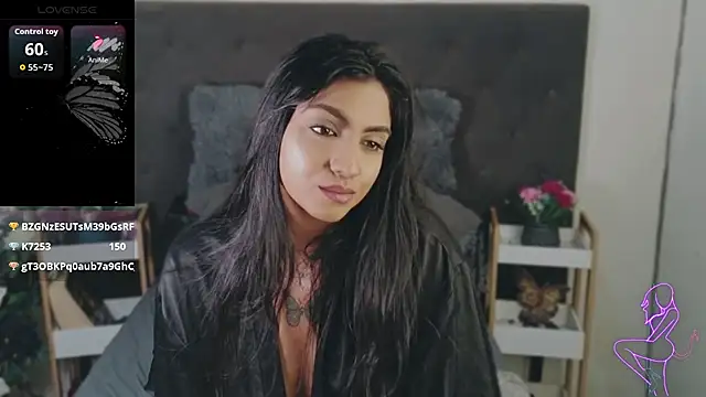 צ'אט XXX בשידור חי של Delilah_Blazee