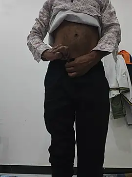 Daddyishere_19 লাইভ XXX চ্যাট