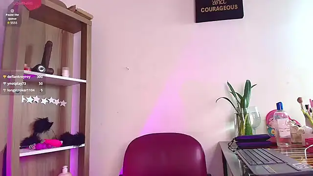 Czat XXX na żywo – EllenaBoobs_