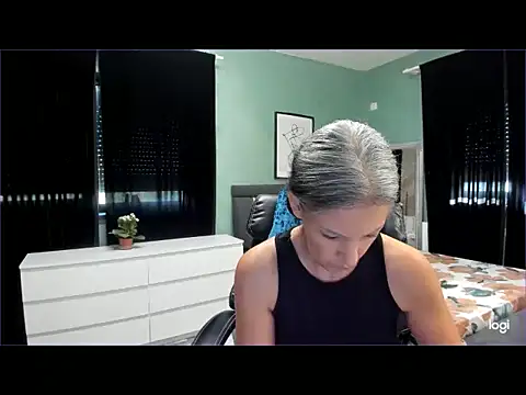 LexxxyDiamond XXX чат на живо