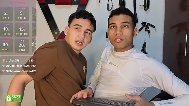 GoldenBoyDuo Live XXX-chat