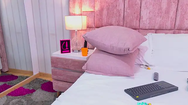 Czat XXX na żywo – CaitlynMiller