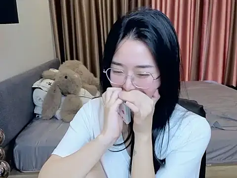 Happy_girl99 Live XXX Chat