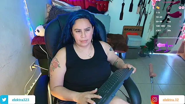 elektra_32 即時 XXX 聊天