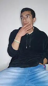 Chat +18 de Thick_Cock ao vivo