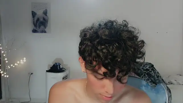Chat XXX en directo de FUNNY_DICK_