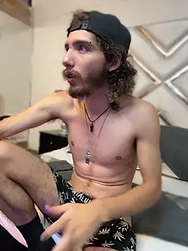 Онлайн чат XXX JojoBrando_