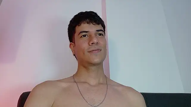 Derek_stud_: απευθείας συνομιλία ΧΧΧ