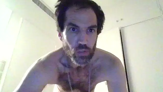 Overload86High's Live XXX Chat