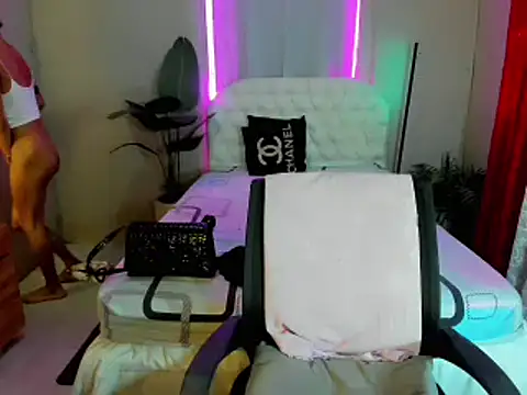 Czat XXX na żywo – Miler_lover69