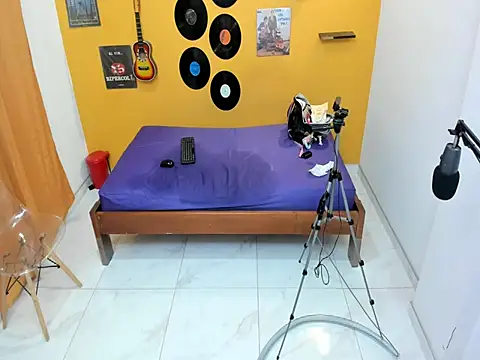 Chat XXX ao vivo de lilithevil32