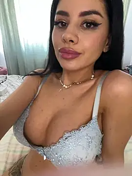 Ameliablack_1 élő XXX-chatje