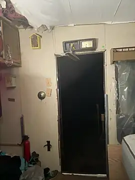Silusgrai 现场XXX聊天
