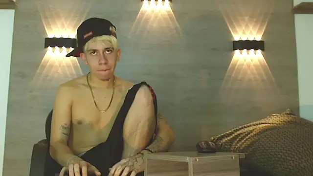 XXX chat uživo modela Gaeliitto