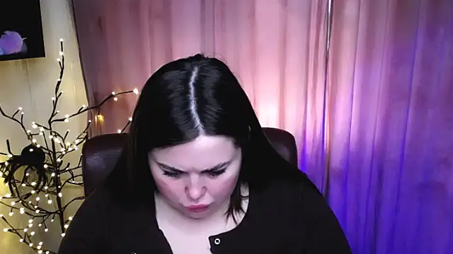 Emily_MoのライブXXXチャット