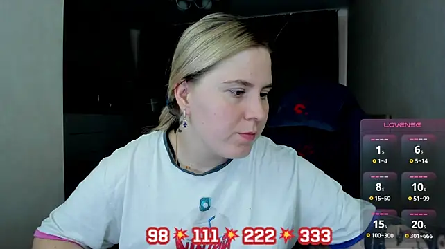 دردشة Olivia_Munk الجنسية المباشرة