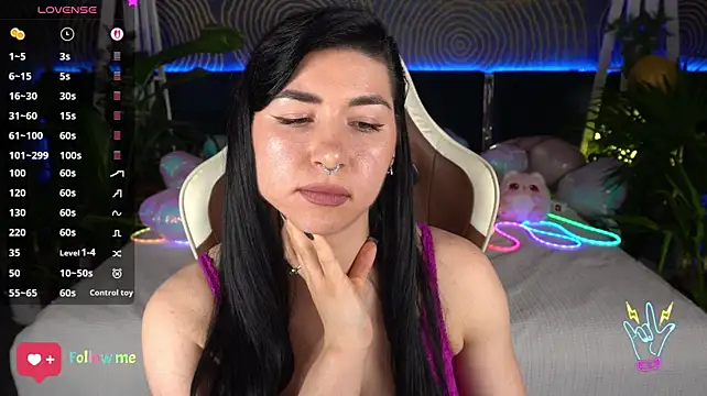Онлайн чат XXX EmilyCandyy