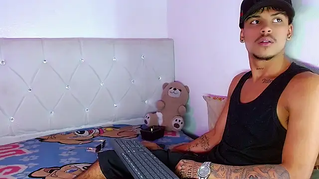 Angel_foxc13's Live XXX Chat