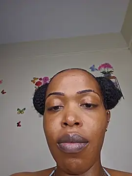 Cum-Quin Chat XXX in diretta