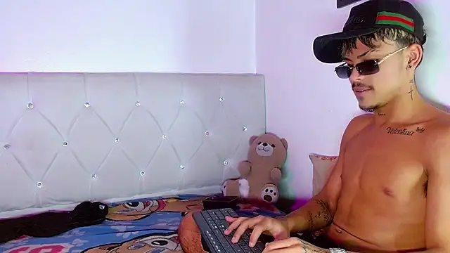 Chat XXX en directo de Angel_foxc13