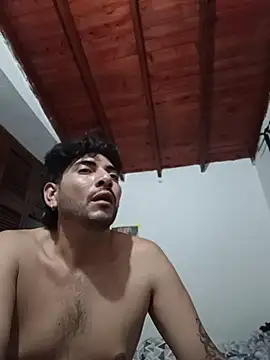 Chat +18 de colombianpower ao vivo