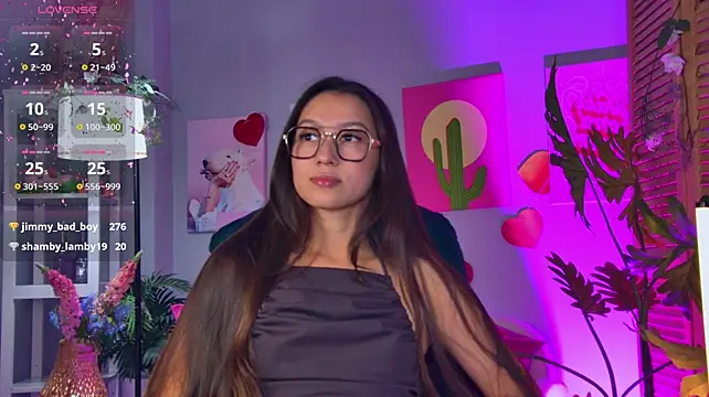 Chat +18 de LanaBaker ao vivo