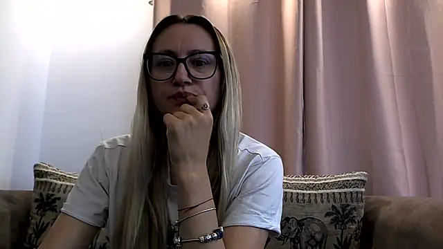 Chat XXX ao vivo de Nataly_Rosy