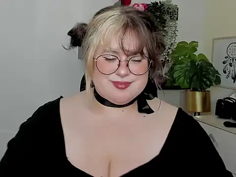 Chat XXX ao vivo de OpheliaLush