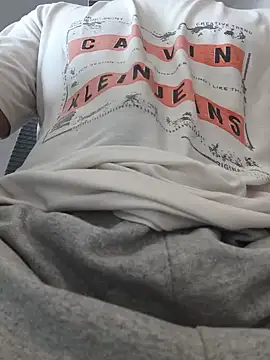 8inch_hunk19 XXX чат на живо