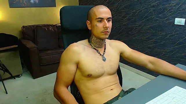 Chat XXX ao vivo de RomeoBodhi