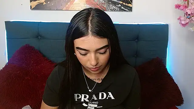 eva_six Adlı Modelin Canlı XXX Sohbeti