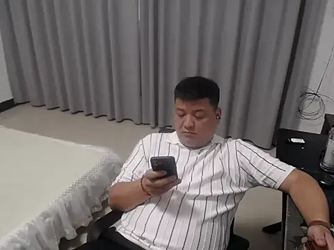 Chat XXX ao vivo de zhang1118