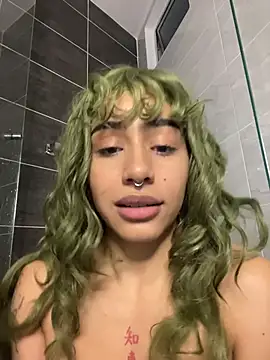 heybabymatcha's Live XXX Chat