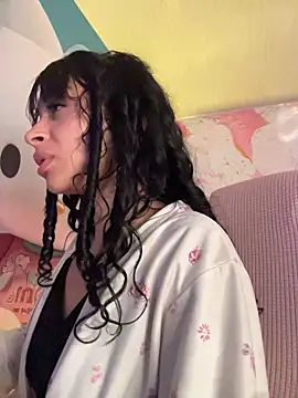 Sasha-firee live XXX chat