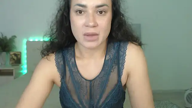RoxannePure's Live XXX Chat
