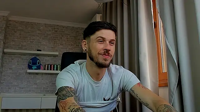 Chat XXX ao vivo de JonahShaw