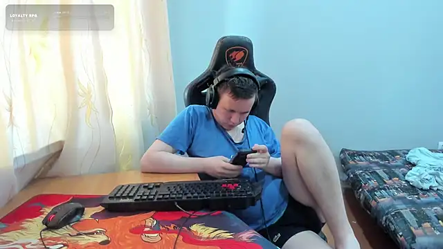iliaskrislove Chat XXX live