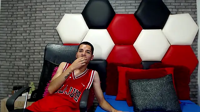 Thristan05 – Live XXX-chat