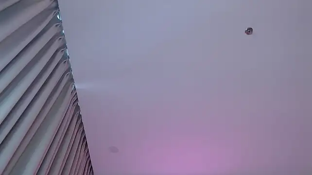 XXX chat uživo modela Krispyshot