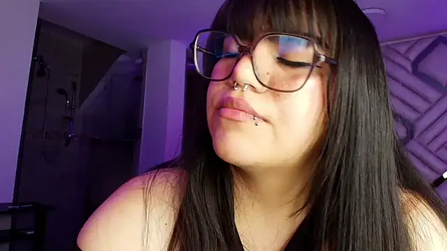 دردشة VeroWilde الجنسية المباشرة